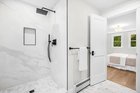 $1,899,000 | 9 Brookside Place, Winchester, MA 01890