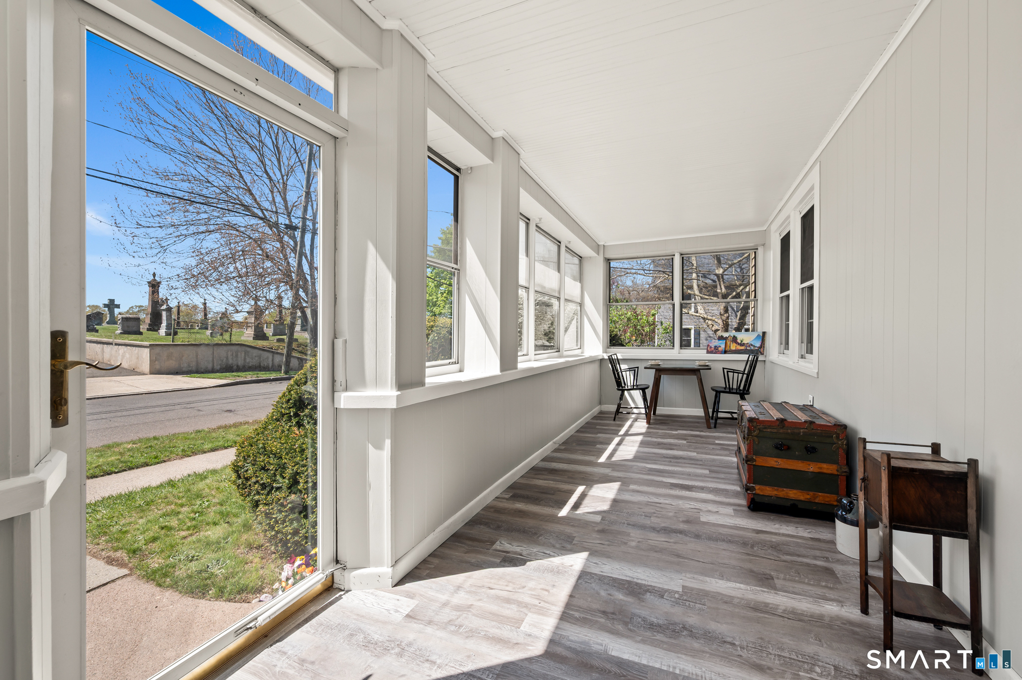 38 Johnson Street Middletown, CT 06457 - Photo 8 of 40