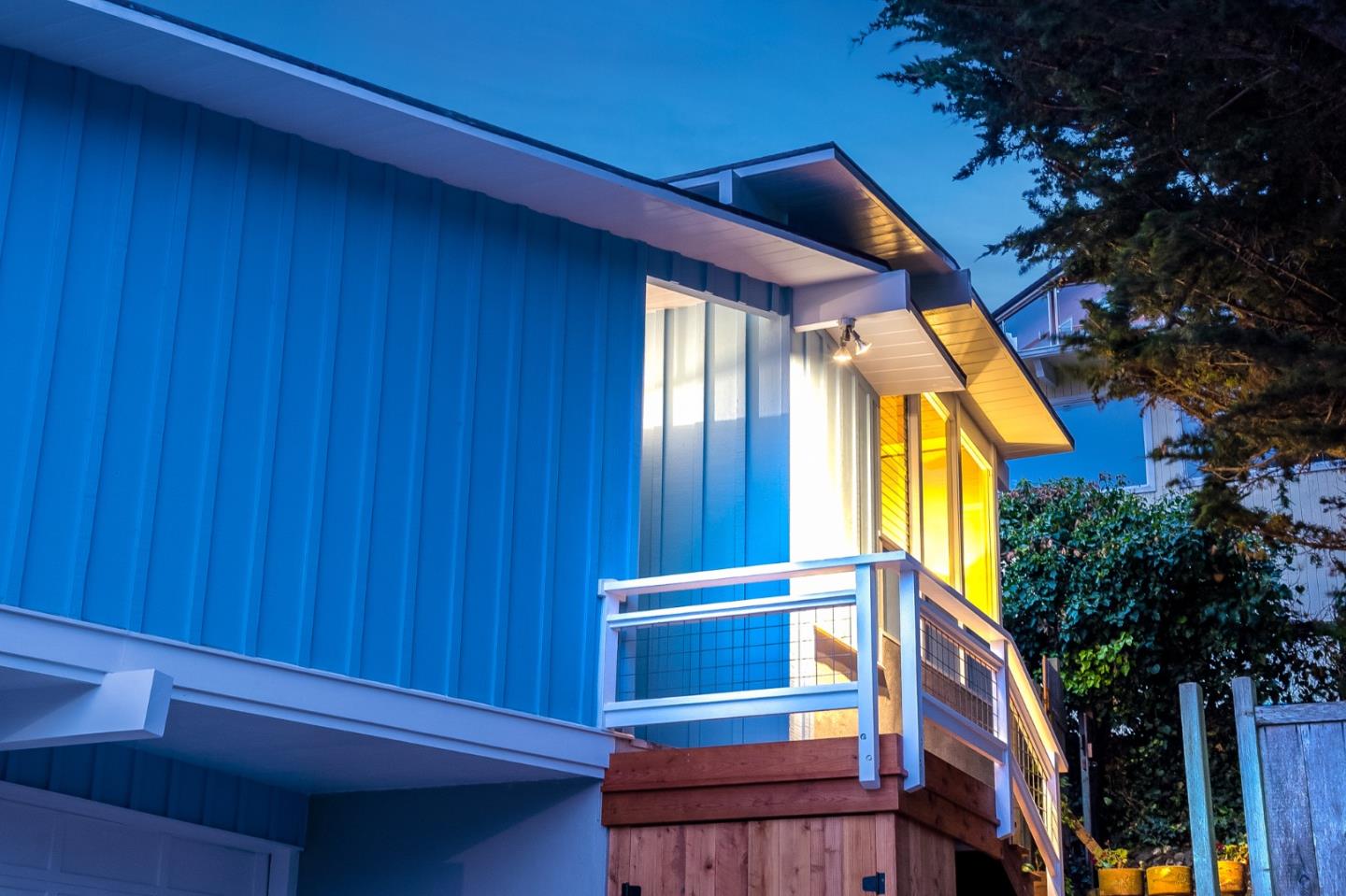 144 Kent Road Pacifica, CA 94044 - Photo 3 of 44 a view of balcony