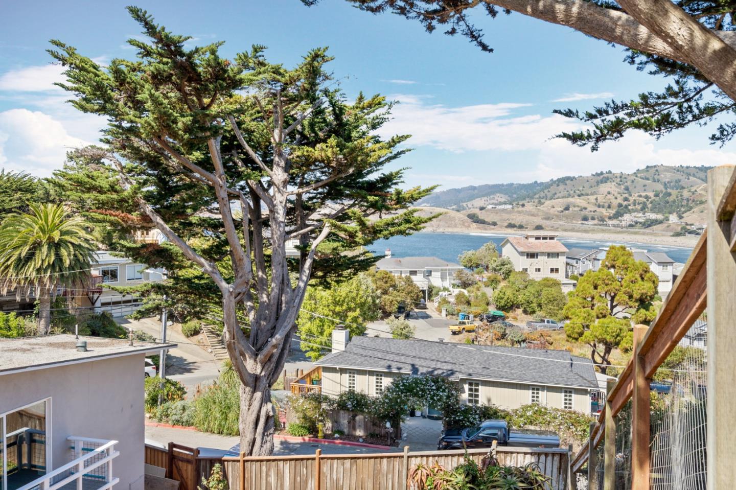 144 Kent Road Pacifica, CA 94044 - Photo 42 of 44