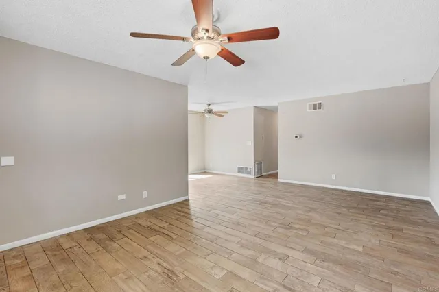 $3,100 | 2825 College Boulevard, Oceanside, CA 92056