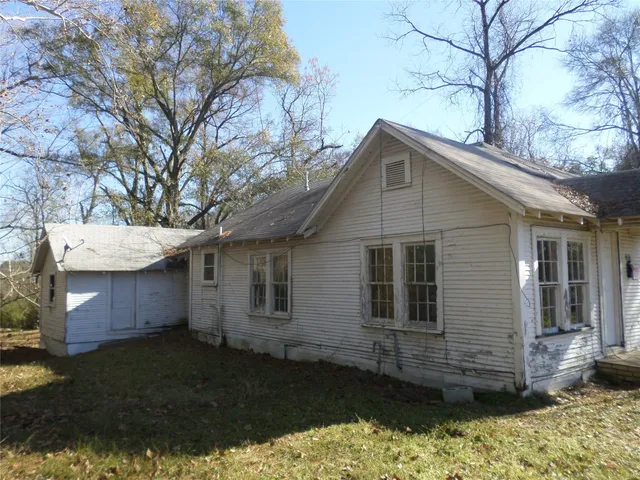 $65,000 | 301 South Roberts Street, Gilmer, TX 75644