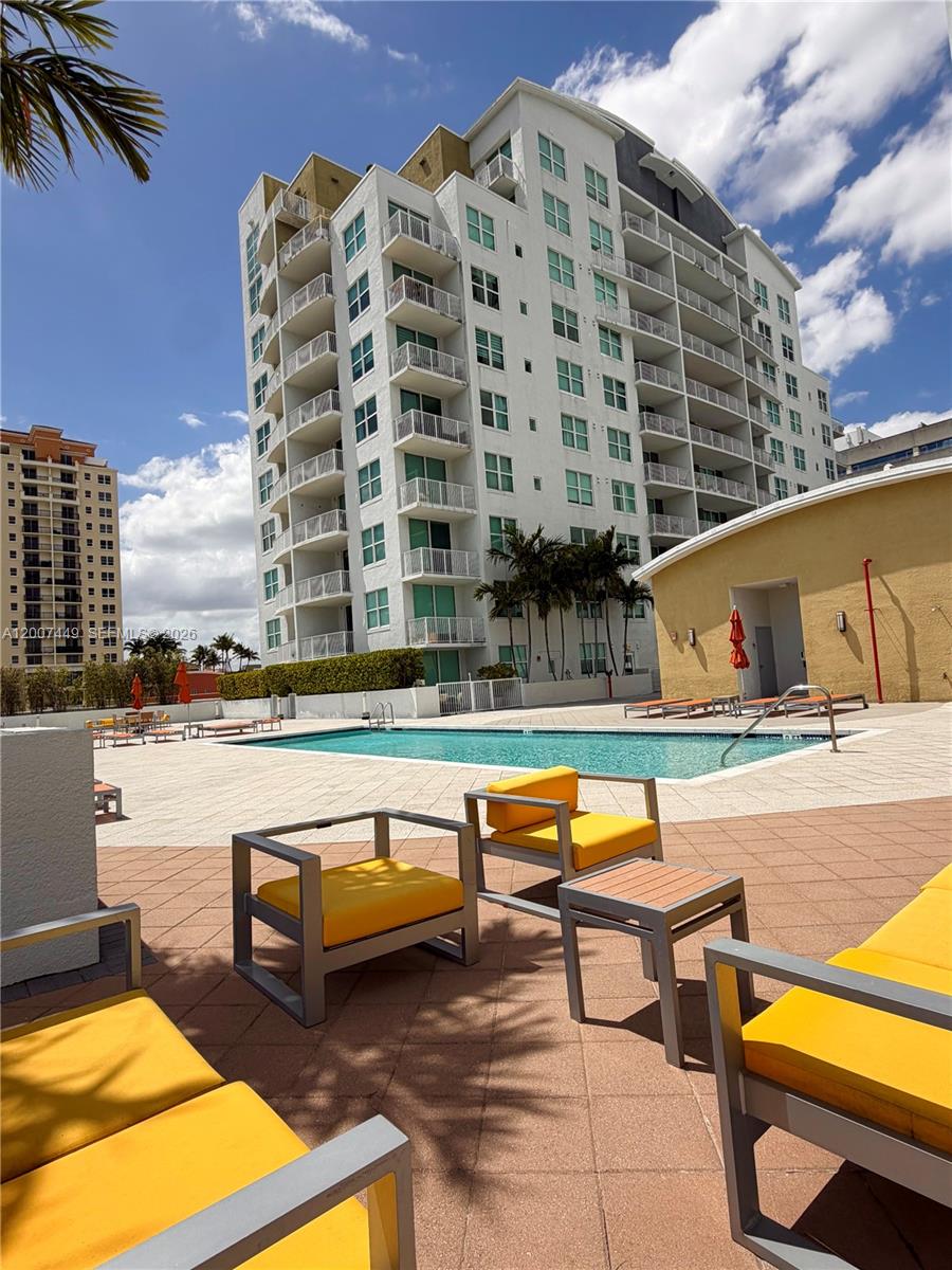 3180 Southwest 22nd Terrace, Unit 302 Miami, FL 33145 - Photo 1 of 28