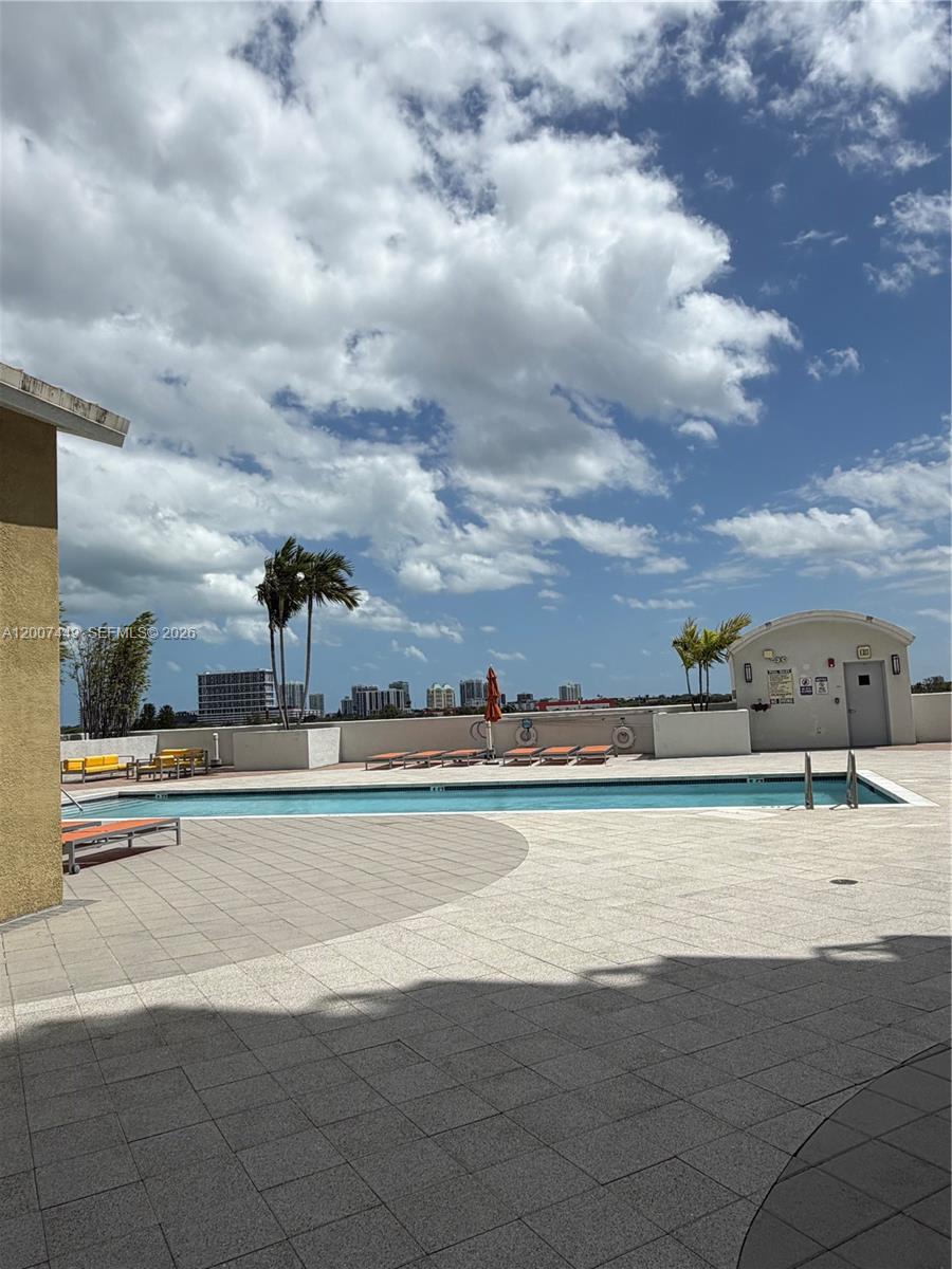 3180 Southwest 22nd Terrace, Unit 302 Miami, FL 33145 - Photo 20 of 28