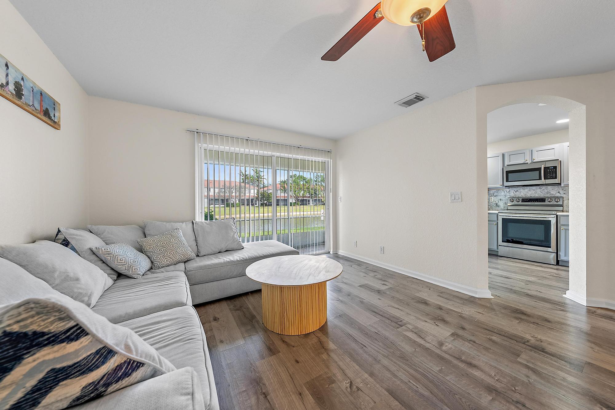 6606 Sandy Bank Terrace Riviera Beach, FL 33407 - Photo 2 of 26 Living Room