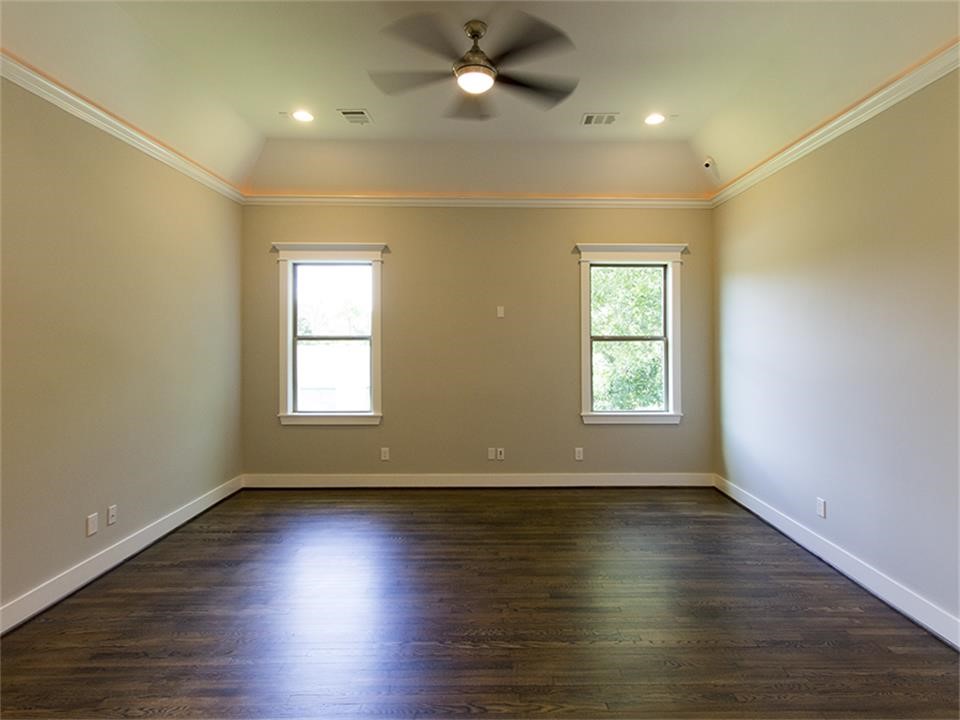 1023 East 24th Street Houston, TX 77009 - Photo 18 of 38