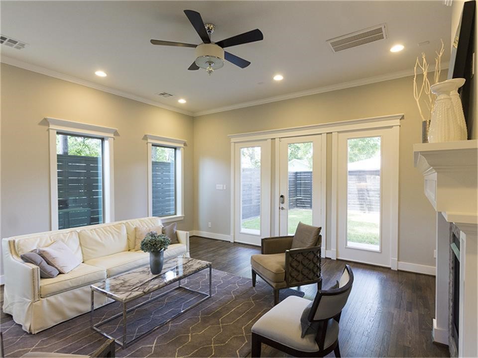 1023 East 24th Street Houston, TX 77009 - Photo 22 of 38