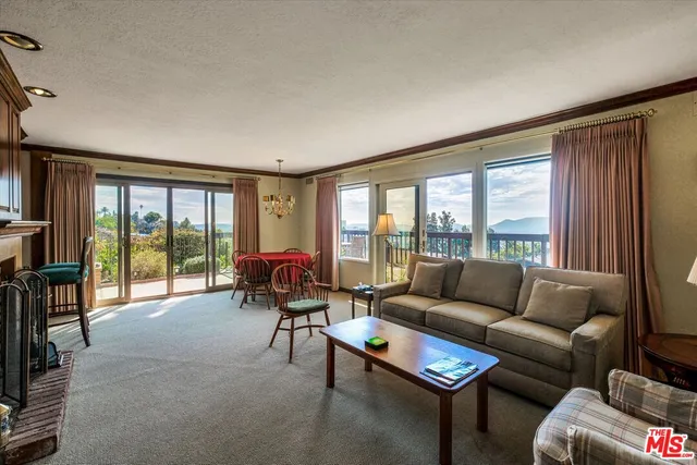 $2,888,000 | 441 Audraine Drive, Glendale, CA 91202