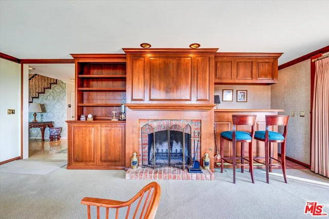 $2,888,000 | 441 Audraine Drive, Glendale, CA 91202