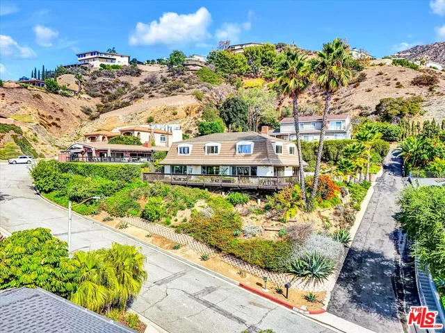 $2,888,000 | 441 Audraine Drive, Glendale, CA 91202