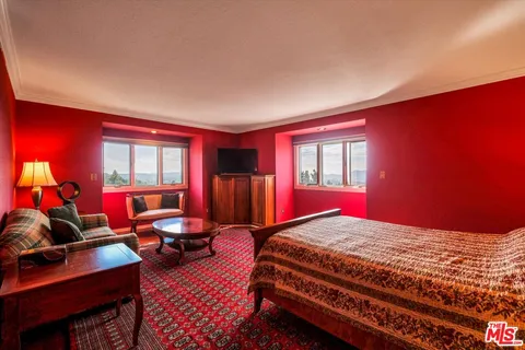 $2,888,000 | 441 Audraine Drive, Glendale, CA 91202