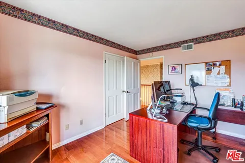 $2,888,000 | 441 Audraine Drive, Glendale, CA 91202