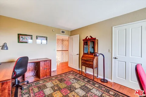 $2,888,000 | 441 Audraine Drive, Glendale, CA 91202