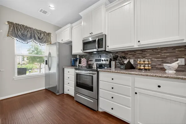 $235,995 | 278 Capetown, Montgomery, TX 77356