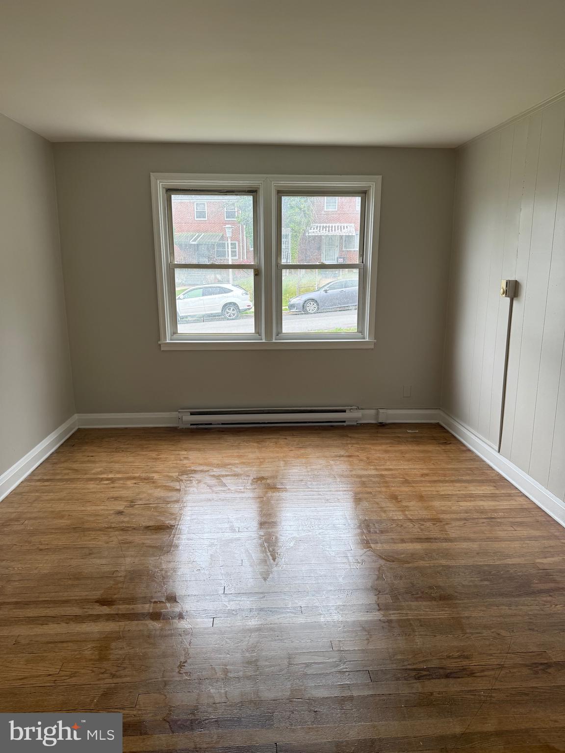 526 Random Road Baltimore, MD 21229 - Photo 8 of 13 Gallery Image 8