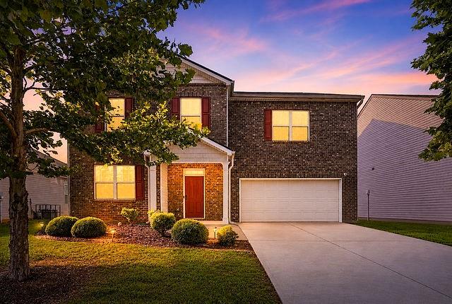 637 Yazzie Place Atlanta, GA 30349 - Photo 2 of 23