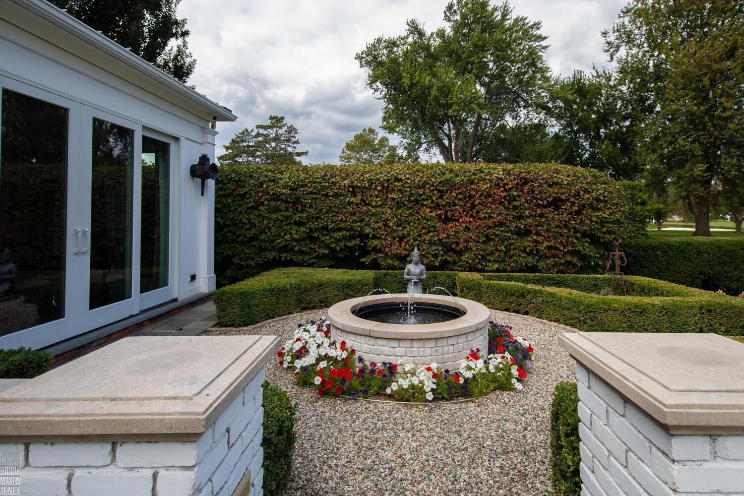 360 Moross Road Grosse Pointe Farms, MI 48236 - Photo 22 of 71