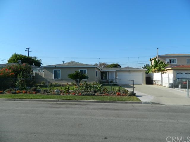 11801 Roxbury Road Garden Grove, CA 92840 - Photo 1 of 1 Front Yard with views of the immaculate yard!