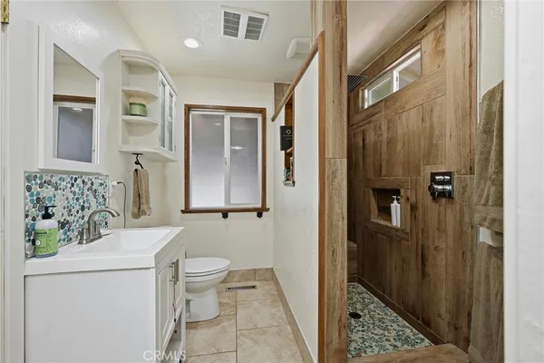 $415,000 | 799 19th Street, Lakeport, CA 95453