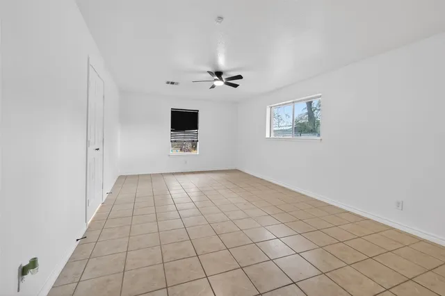 $1,800 | 15353 Arrowhead Bend, Willis, TX 77378