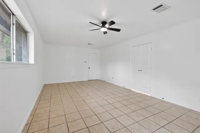 $1,800 | 15353 Arrowhead Bend, Willis, TX 77378