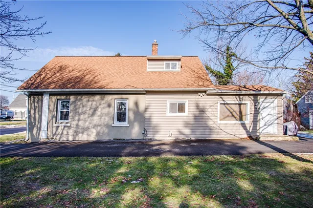 $169,900 | 126 Knapp Avenue, Irondequoit, NY 14609