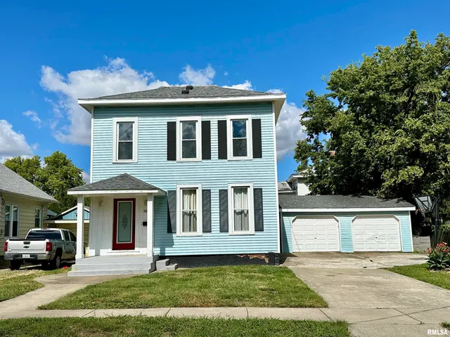 $110,000 | 706 West Douglas Avenue, Jacksonville, IL 62650