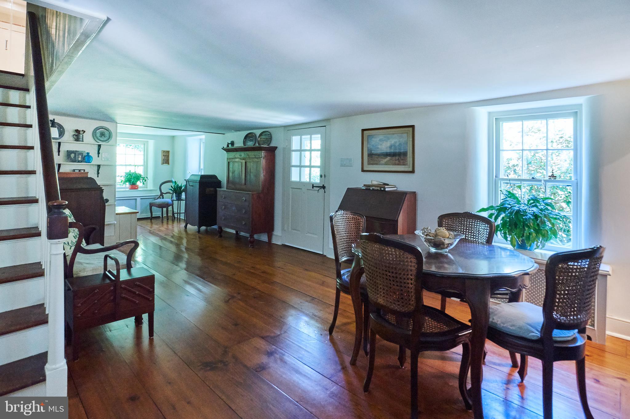 2918 Mill Road Doylestown, PA 18902 - Photo 6 of 28 Dining room