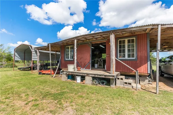 $620,000 | 197 County Road 268, Cameron, TX 76520
