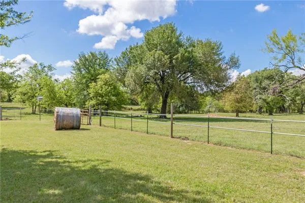 $620,000 | 197 County Road 268, Cameron, TX 76520