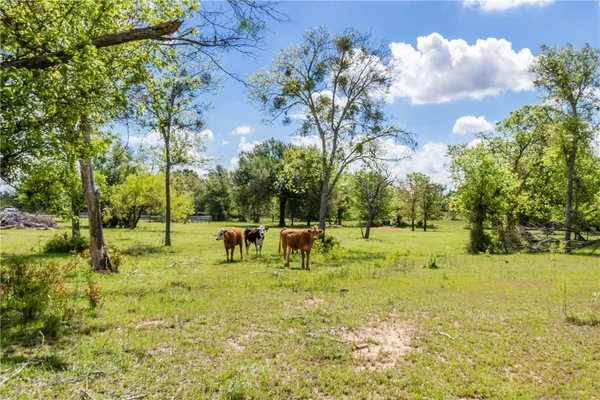 $620,000 | 197 County Road 268, Cameron, TX 76520