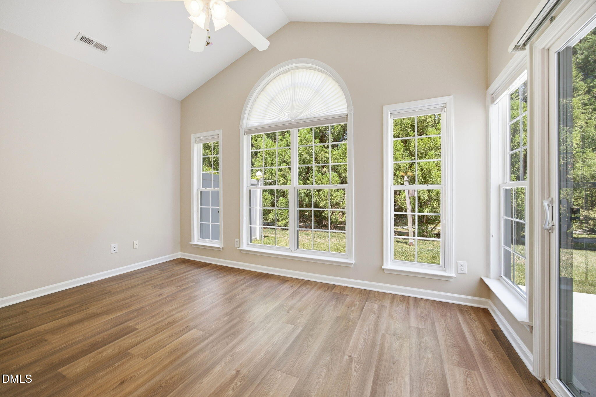 10724 Edmundson Avenue Raleigh, NC 27614 - Photo 17 of 42 35-web-or-mls-IMG_1197