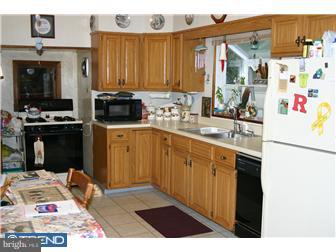 40 Ribsam Street Trenton, NJ 08619 - Photo 4 of 9
