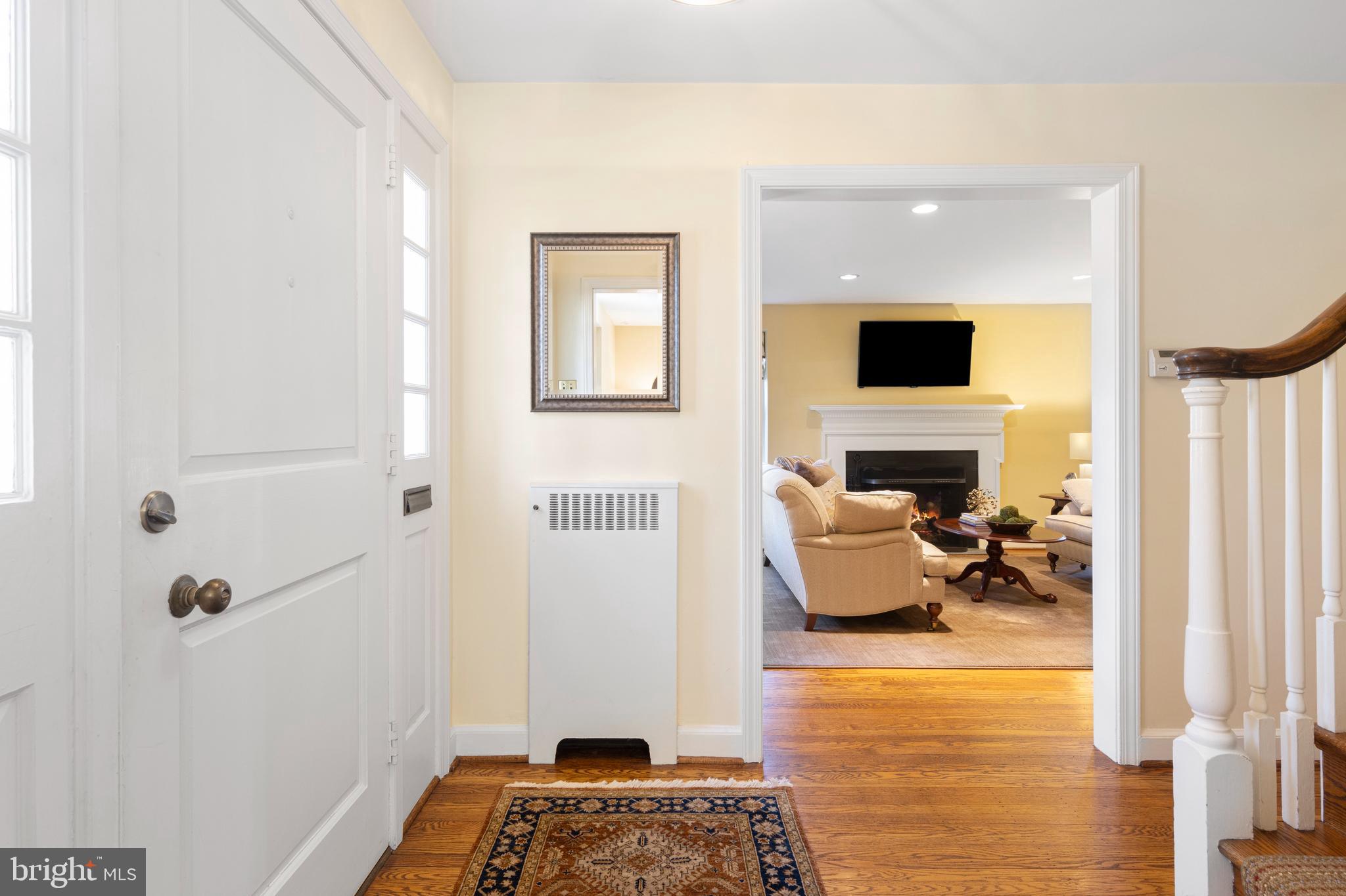 501 Rutgers Avenue Swarthmore, PA 19081 - Photo 4 of 40 Center Entrance Hall