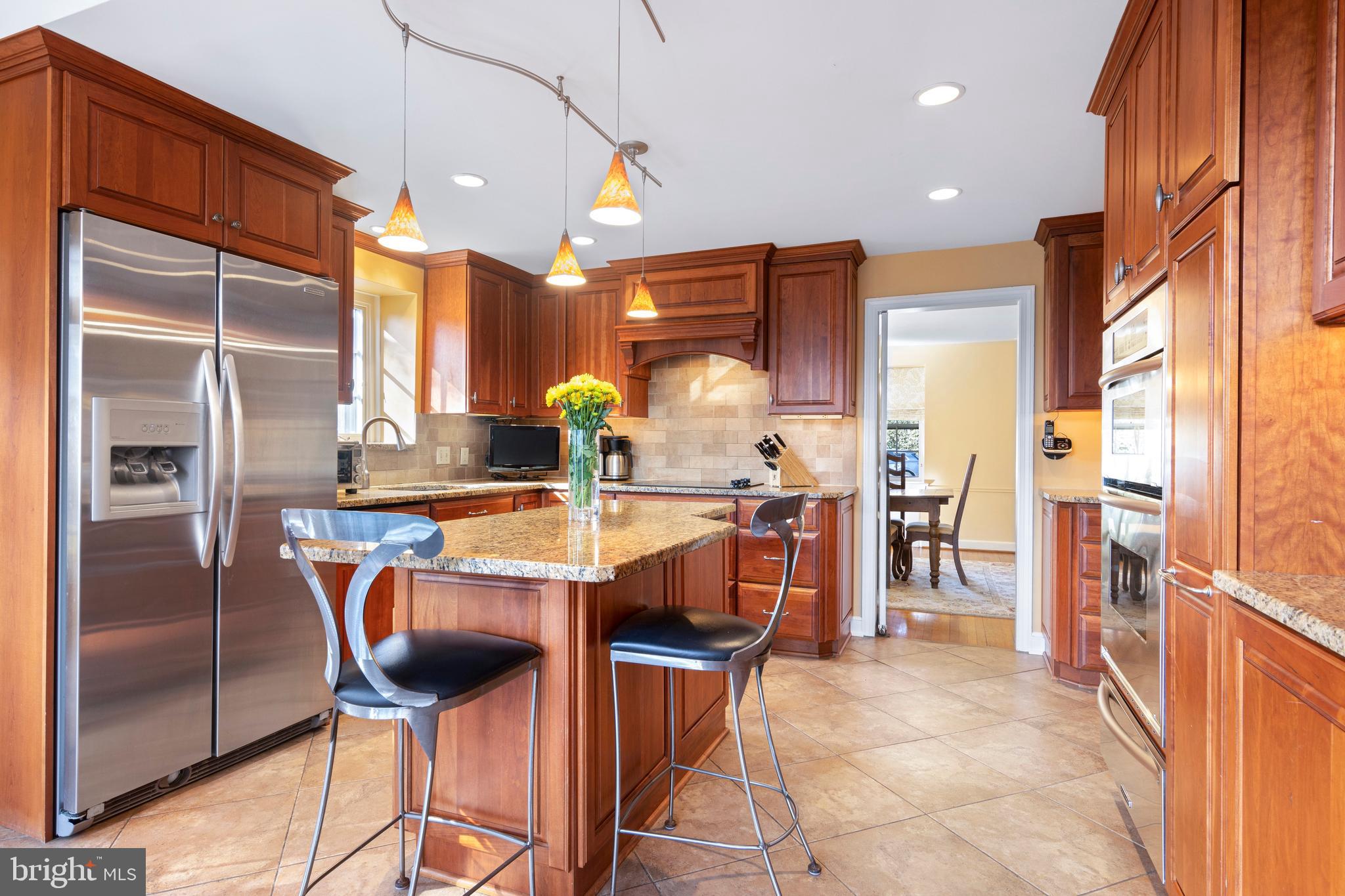 501 Rutgers Avenue Swarthmore, PA 19081 - Photo 10 of 40 Stainless Appliances