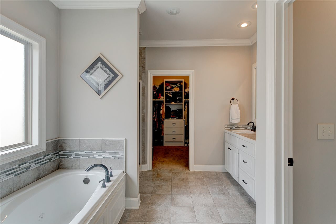 2009 East Ridge Circle Madison, MS 39110 - Photo 30 of 34 Photo 30