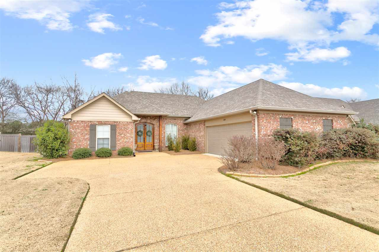2009 East Ridge Circle Madison, MS 39110 - Photo 3 of 34 Photo 3