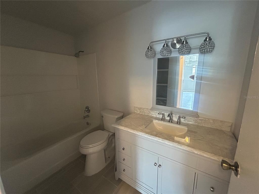 6519 West Newberry Road, Unit 811 Gainesville, FL 32605 - Photo 14 of 18