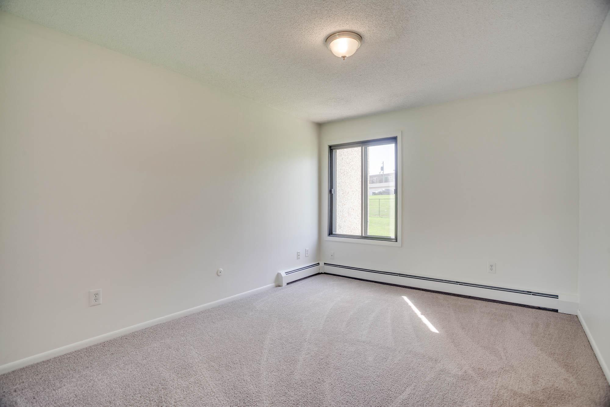 4130 Rahn Road, Unit 117 Eagan, MN 55122 - Photo 8 of 18