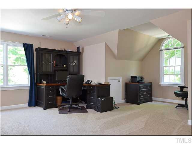 2409 Sunnystone Way Raleigh, NC 27613 - Photo 16 of 25 Bonus Room