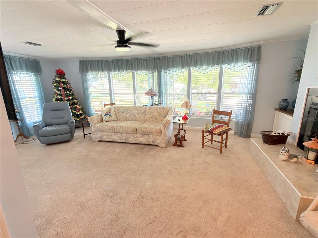 2202 Bahama Road Sebring, FL 33870 - Photo 5 of 31