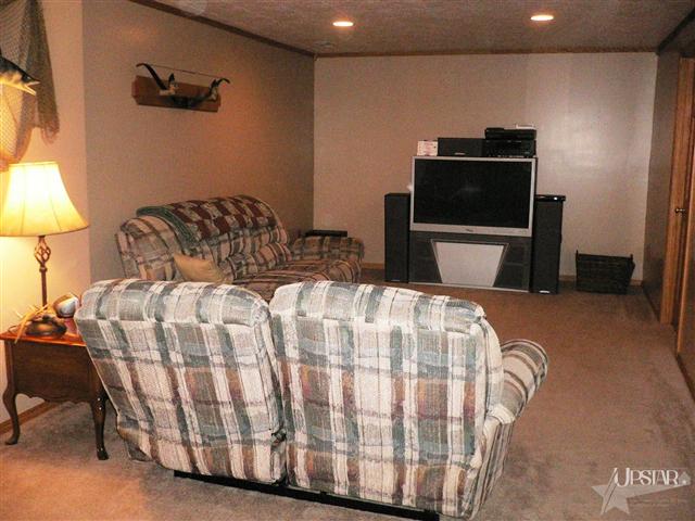 11027 Spring Oak Road Fort Wayne, IN 46845 - Photo 18 of 22