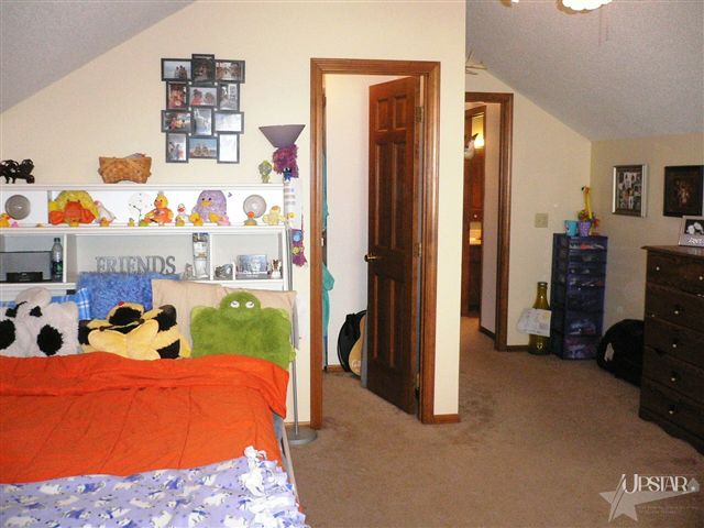 11027 Spring Oak Road Fort Wayne, IN 46845 - Photo 8 of 22