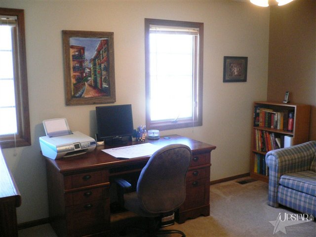 11027 Spring Oak Road Fort Wayne, IN 46845 - Photo 9 of 22