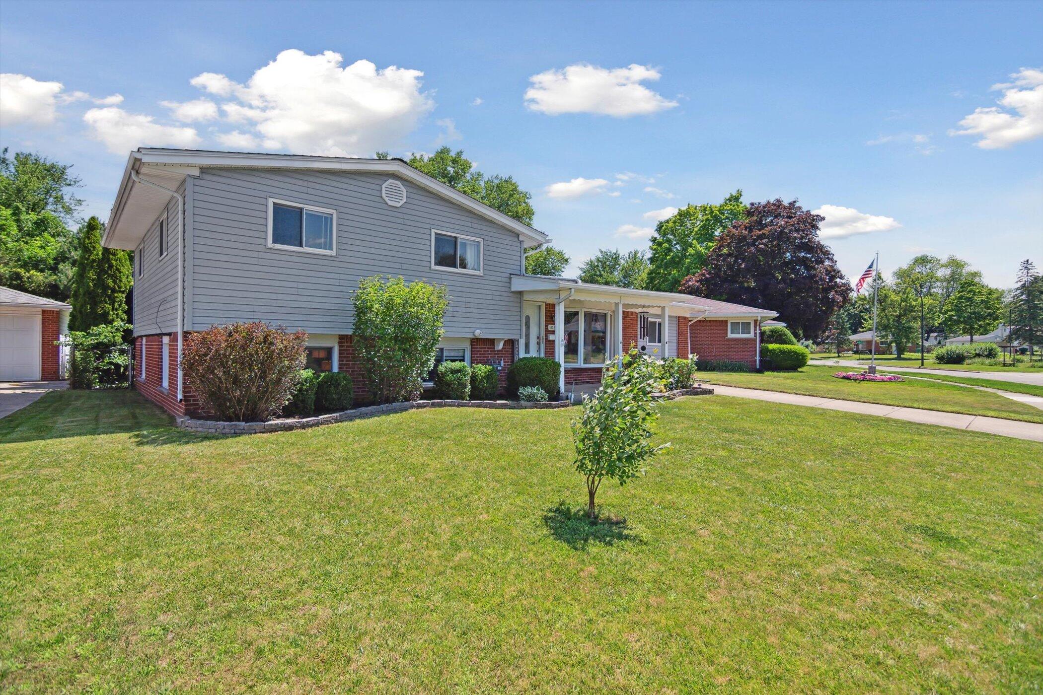 1091 Ruth Avenue Ypsilanti, MI 48198 - Photo 2 of 49 02-1091-Ruth-Ave-Ypsilanti-MI-48198-Wind