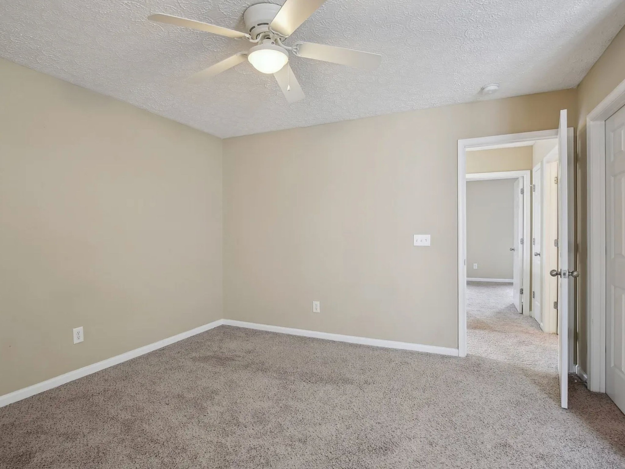 7841 Heaton Way Nashville, TN 37211 - Photo 13 of 25 wooden floor in an empty room