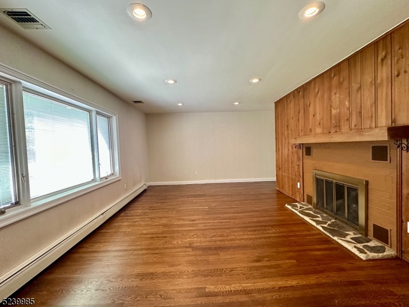 260 Milltown Road Springfield, NJ 07081 - Photo 3 of 14