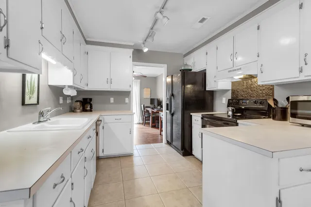 $454,000 | 8 Corsica Court, Hanahan, SC 29410