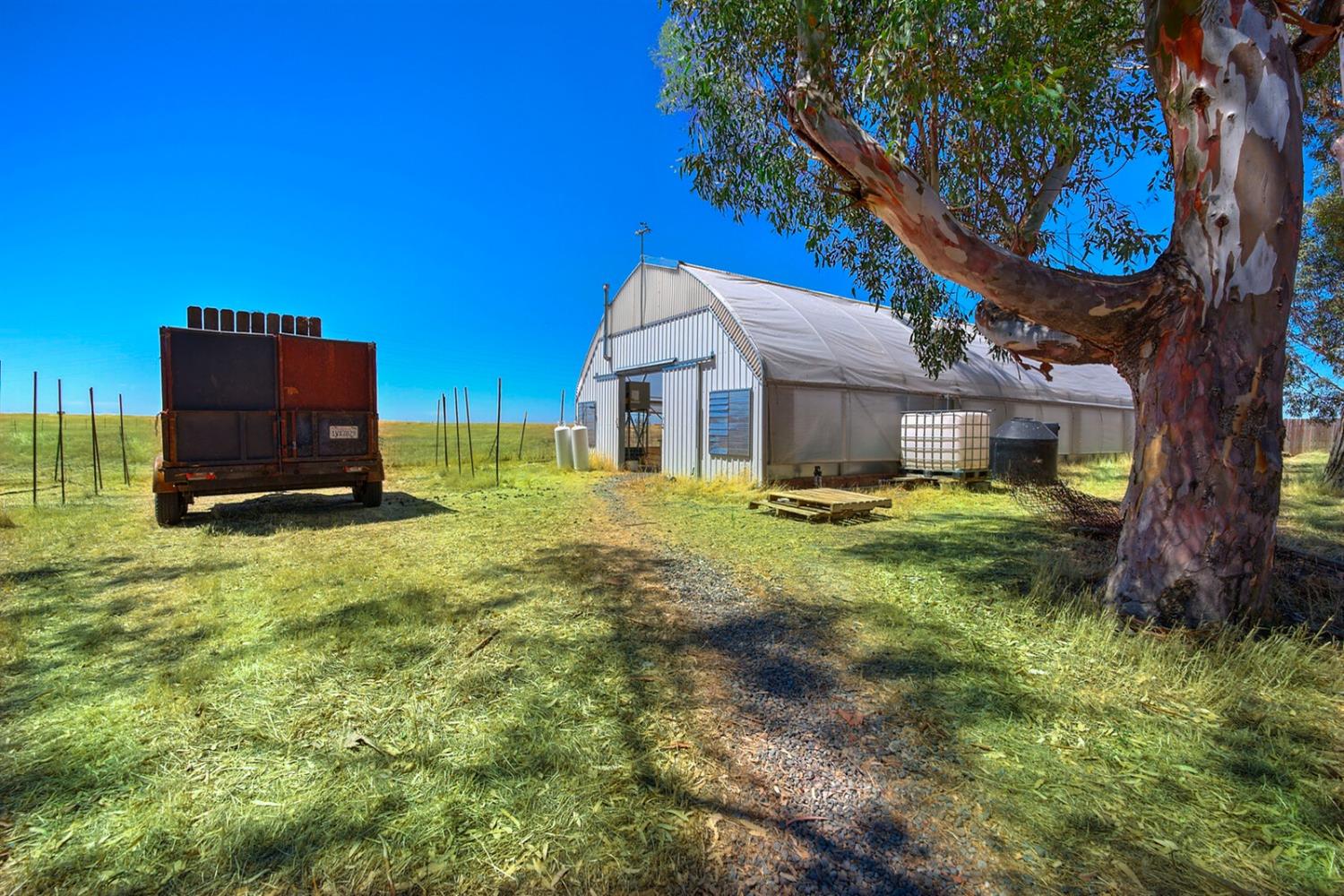 4427 East Catlett Road Lincoln, CA 95648 - Photo 39 of 51 a house view with a garden