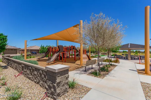 $2,750 | 23670 North 160th Drive, Surprise, AZ 85387